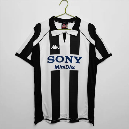 Juventus [HOME] Retro Shirt 1997/98