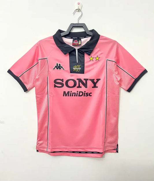 Juventus [AWAY] Retro Shirt 1997/98