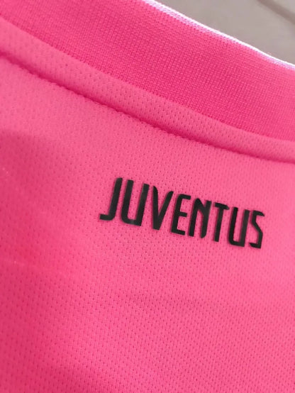 Juventus [AWAY] Retro Shirt 2011/12