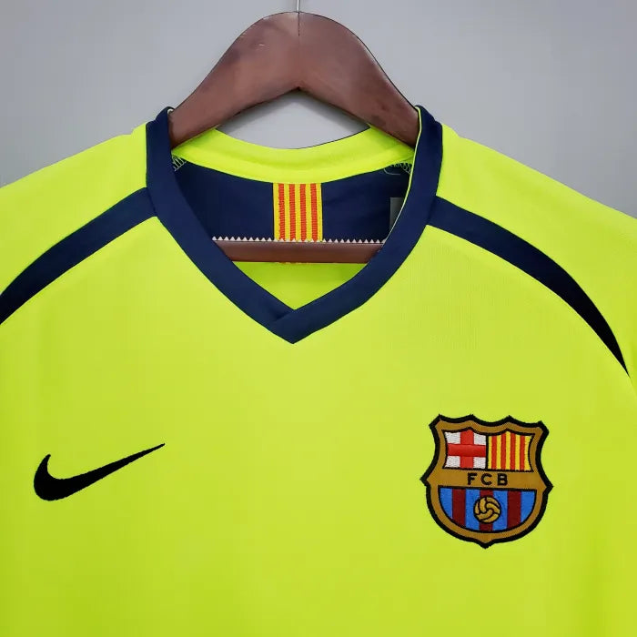 Barcelona [AWAY] Retro Shirt 2005/06